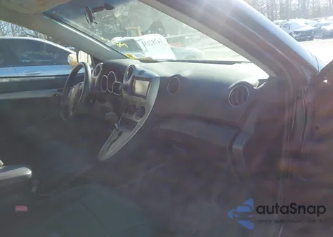 2010 Toyota Matrix S z USA, uszkodzony, nr VIN 2T1LE4EE7AC014401